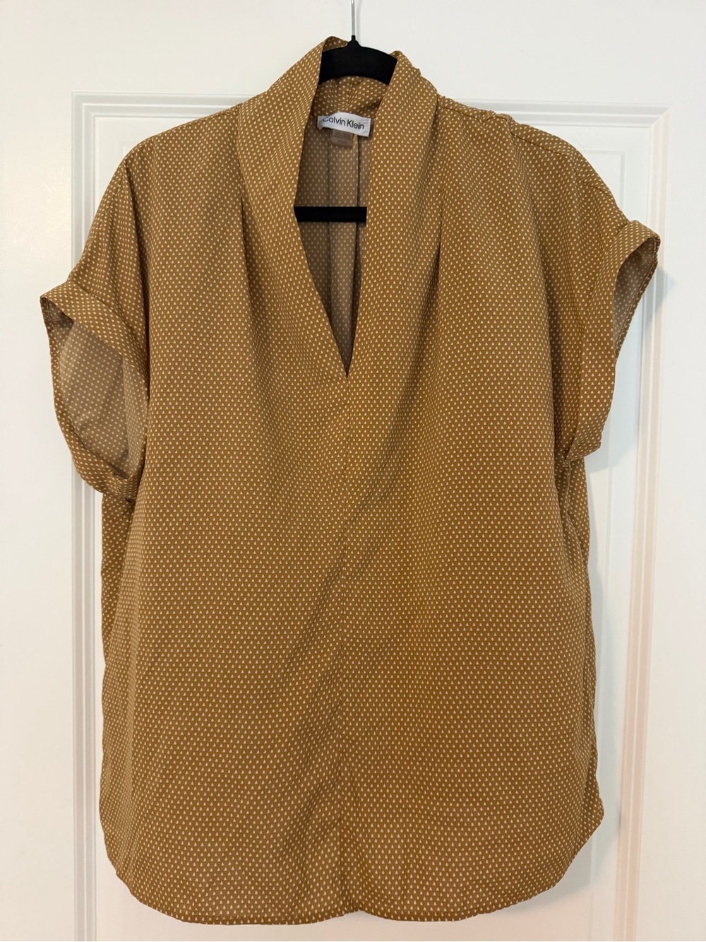 Calvin Klein Gold Dot V-Neck Short Sleeve Blouse